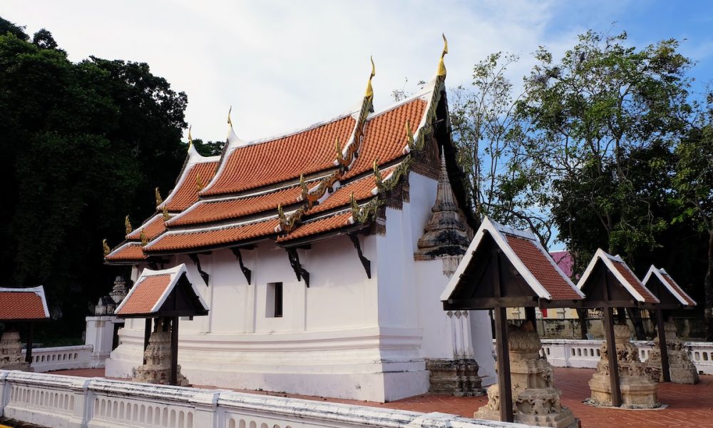wat-srabua-phetchaburi-temple01